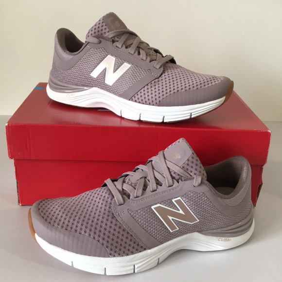 New Balance Mesh Lace Up Sneakers Size: 8W - Picture 3 of 8